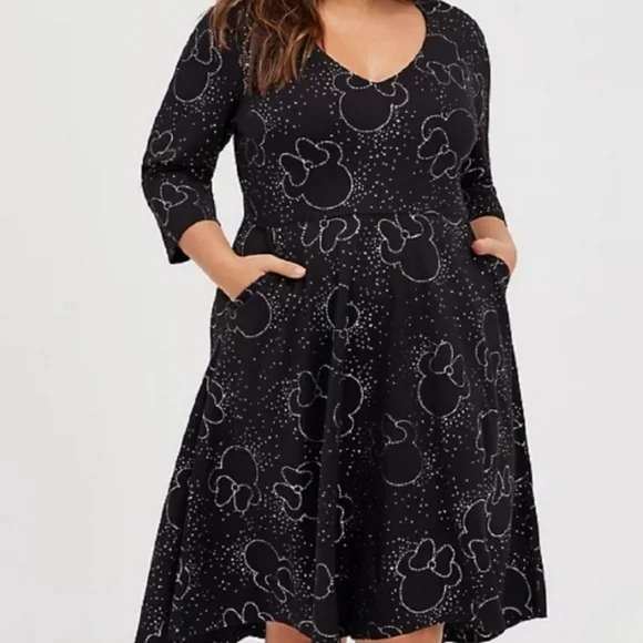 Torrid Disney Minnie Mouse high low Skater dress Black 2X